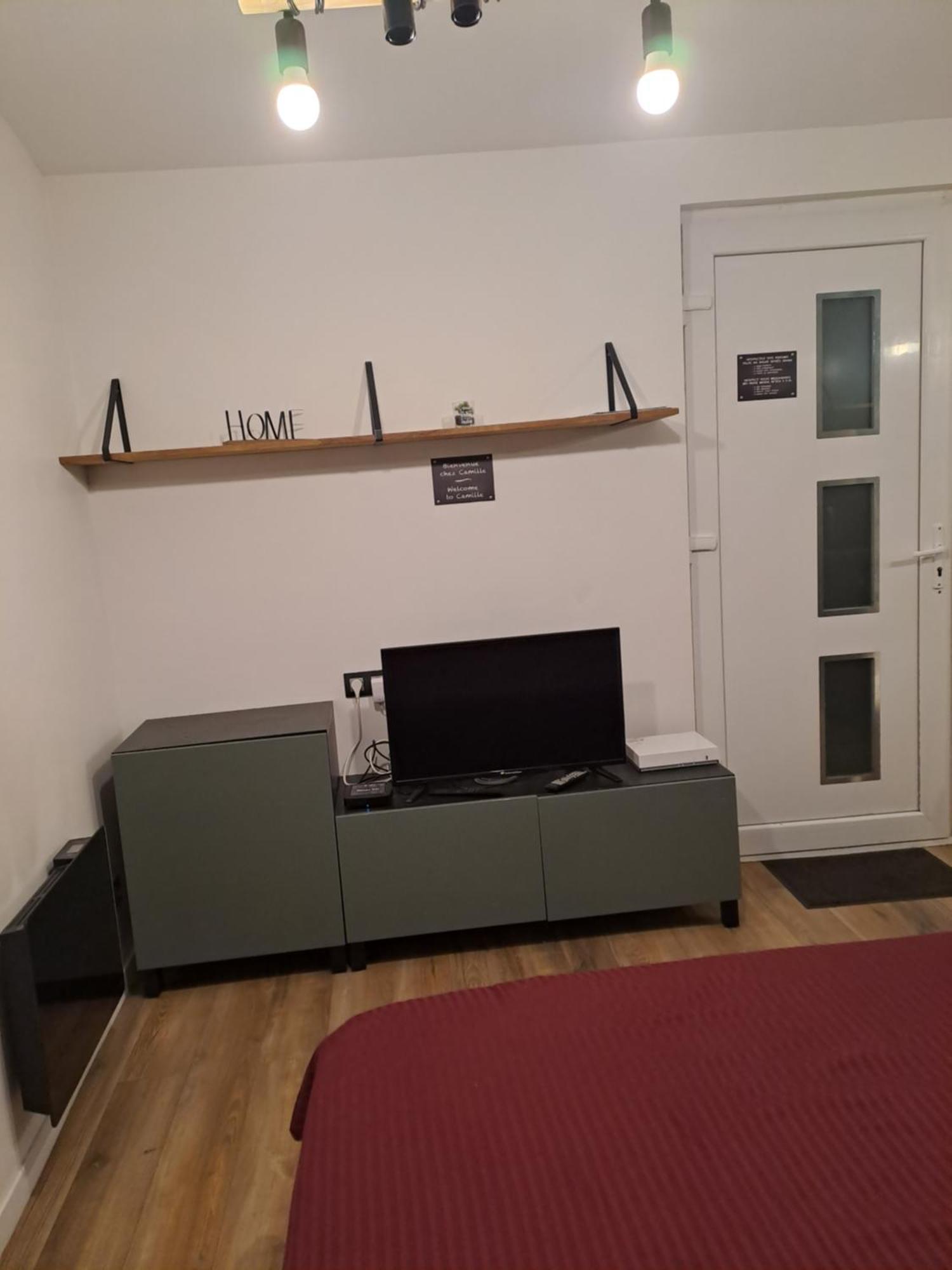 Thorigny-Sur-Marne Studio Chez Camille מראה חיצוני תמונה